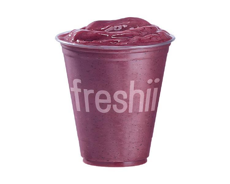 Freshii Green Smoothie with banana, spinach, mango, almond milk at Freshii Sundance Calgary